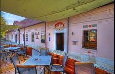 Apartmani BIJELA LAĐA*** Lađarska 9